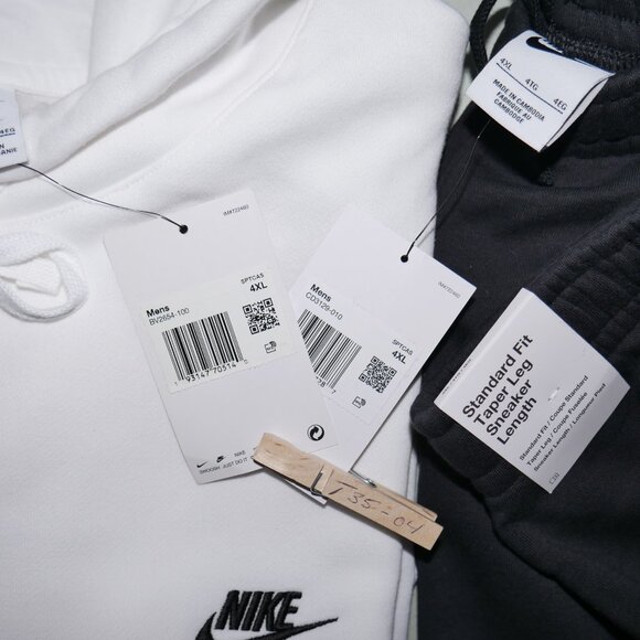 Nike Club Fleece 2 PC Sweatsuit Mens Size 4XL Cargo Tracksuit White Black NWT - Picture 2 of 9